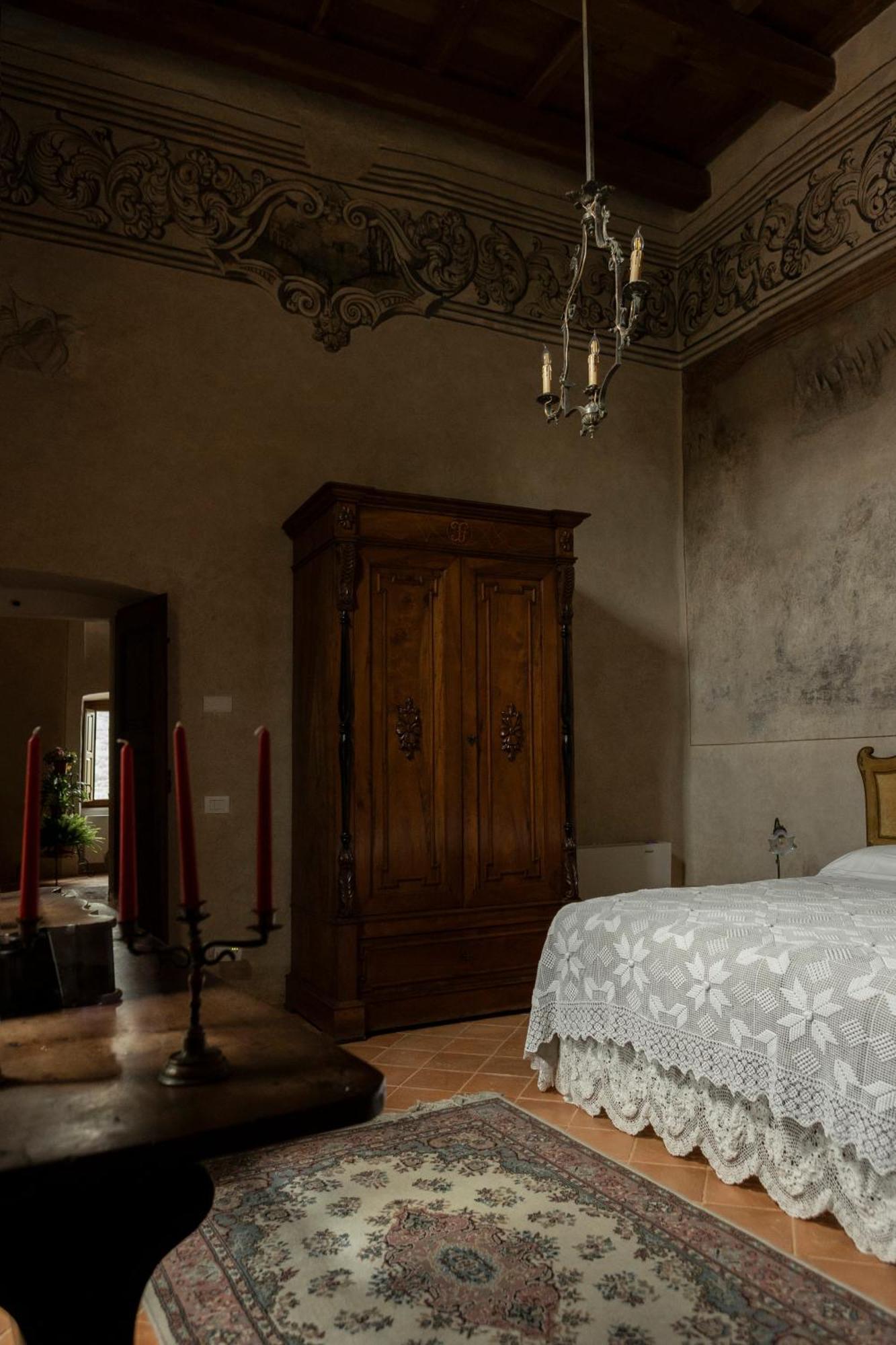 Palazzo Pirro Dimora Storica Bed and Breakfast Acciano Buitenkant foto
