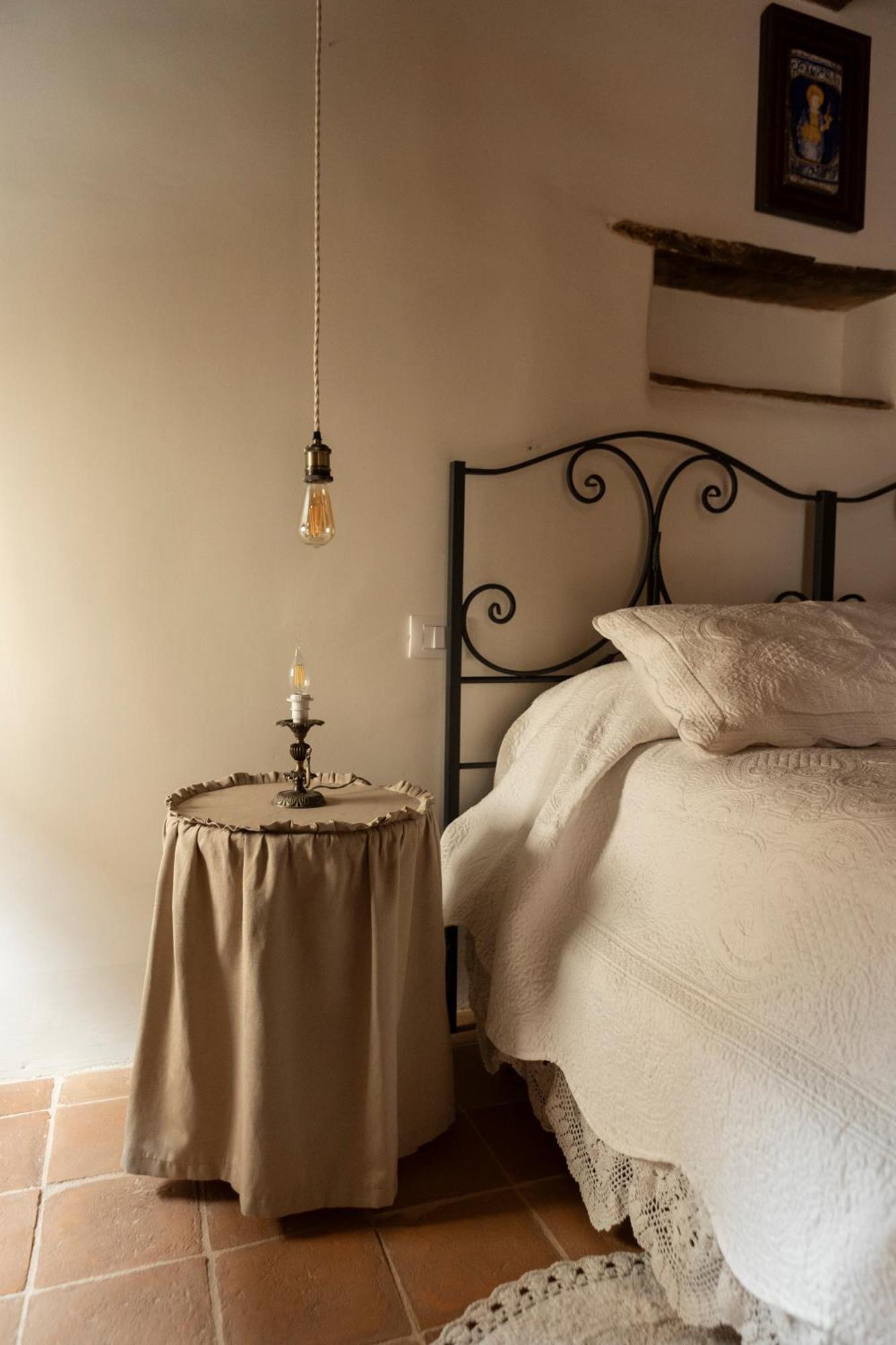Palazzo Pirro Dimora Storica Bed and Breakfast Acciano Buitenkant foto